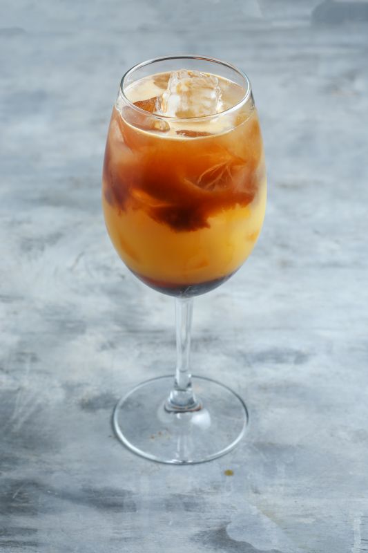 Апельсиновый  эспрессо-тоник 