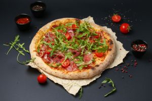 Պրոշուտոյով և Ռուկոլայով